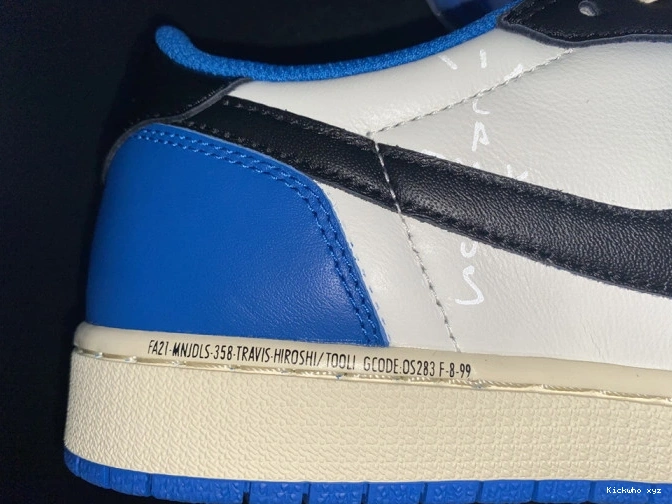 Travis DM7866-140 1 x Jordan Low Design x Scott Air Retro Fragment 0714